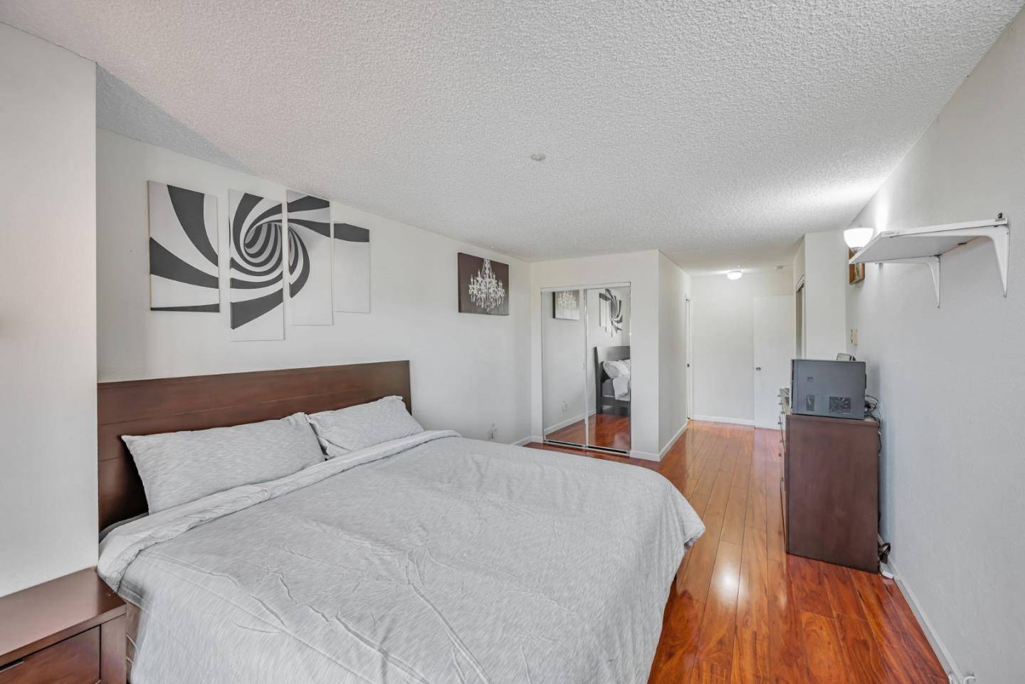 San Francisco, CA 94134,1606 BIRCHWOOD CT