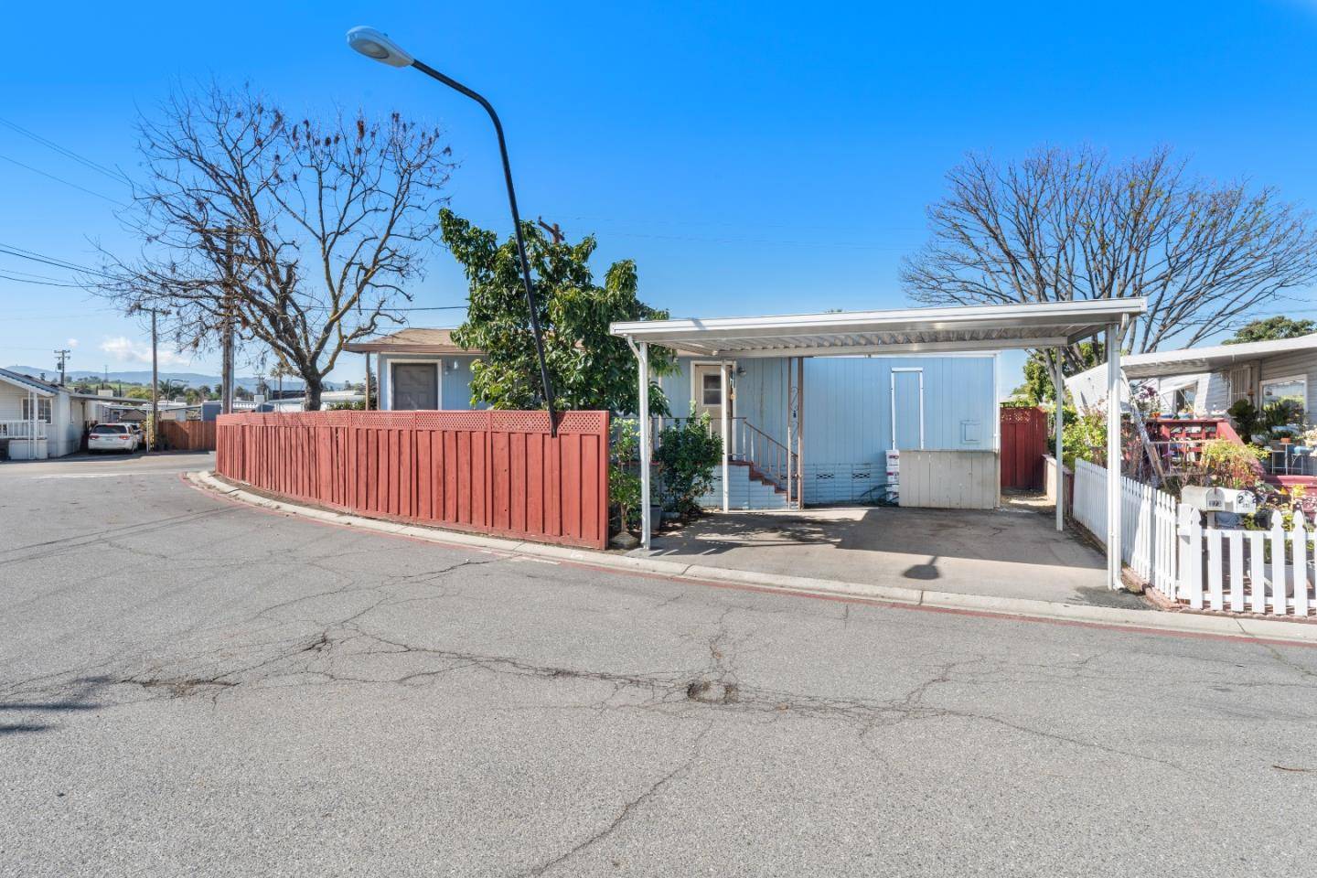 San Jose, CA 95112,2150 Monterey Rd 273