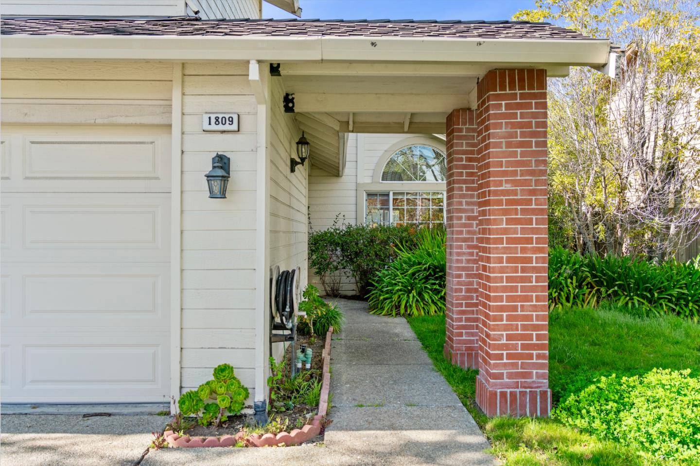Alameda, CA 94502,1809 Kofman PKWY