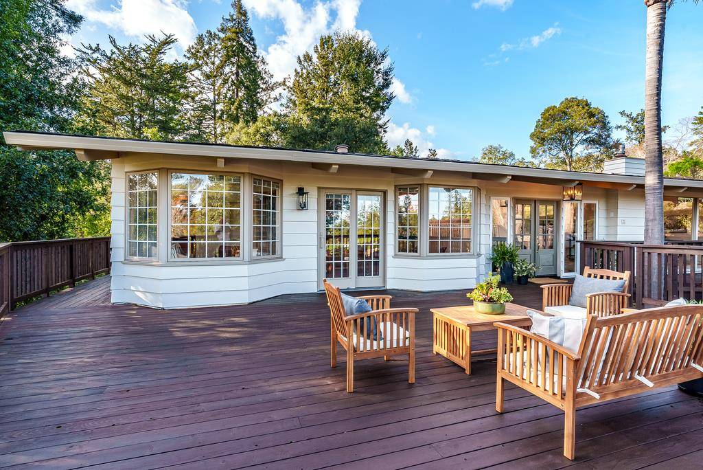 Santa Cruz, CA 95060,7 Clubhouse RD