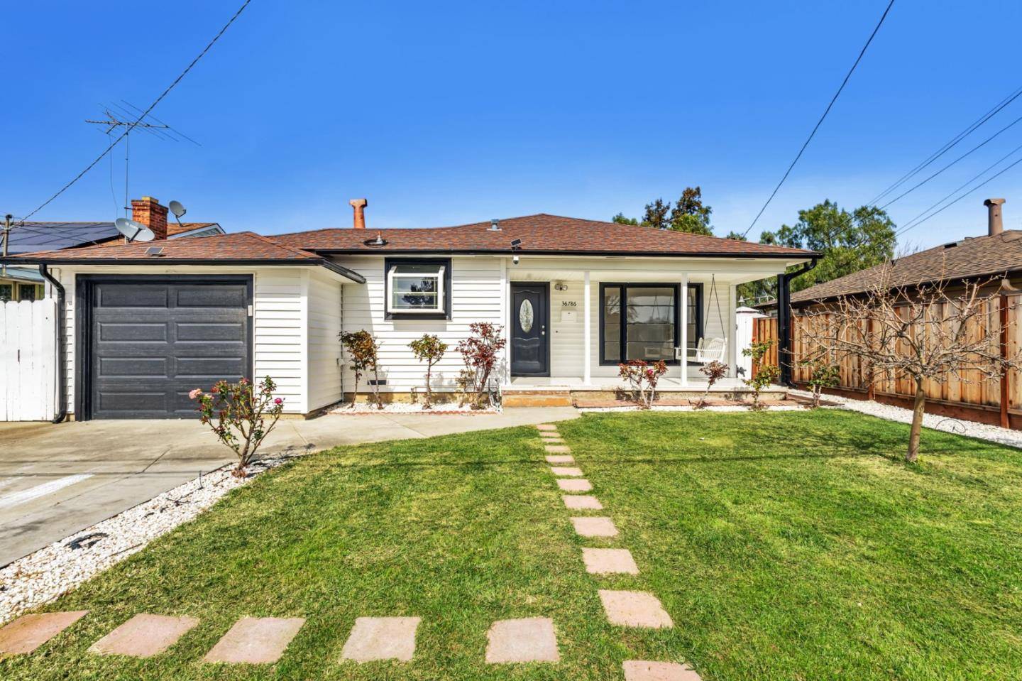 Newark, CA 94560,36786 Magnolia ST
