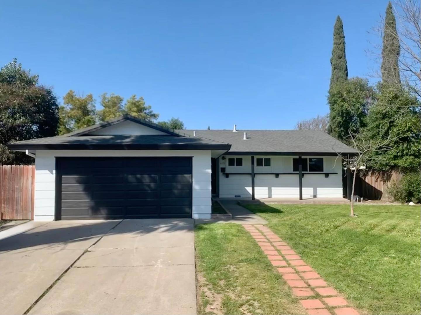 Sacramento, CA 95823,6221 Westholme WAY