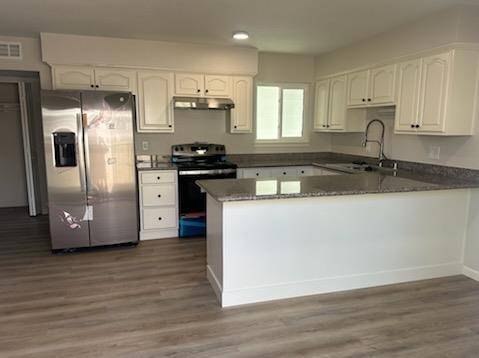 Sacramento, CA 95823,6221 Westholme WAY