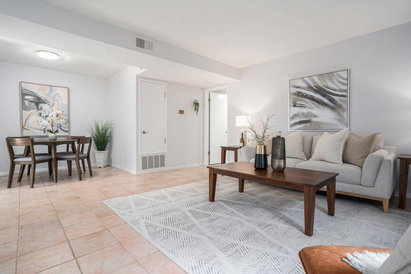 Oakland, CA 94605,710 Canyon Oaks C