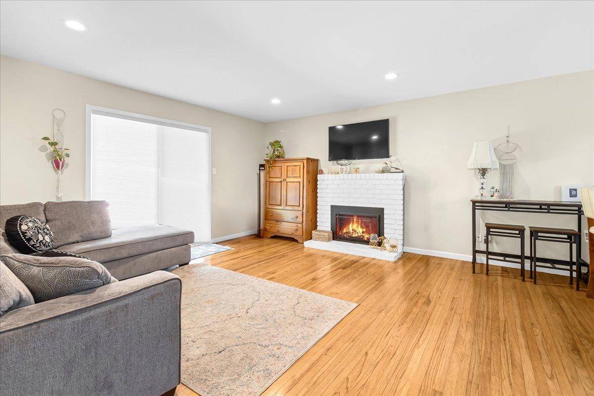 Aptos, CA 95003,505 Clubhouse DR