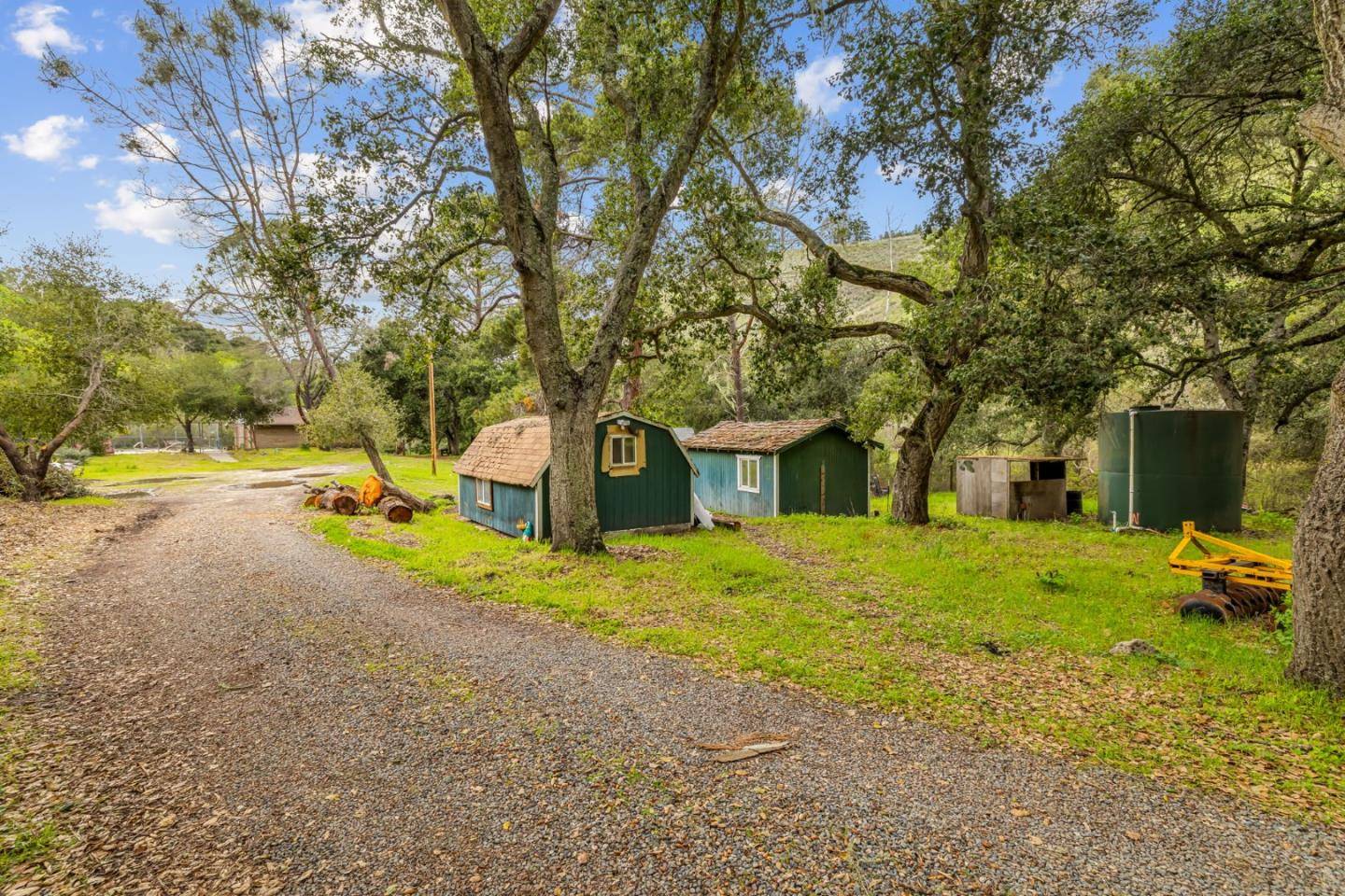 Salinas, CA 93908,28750 Underwood RD
