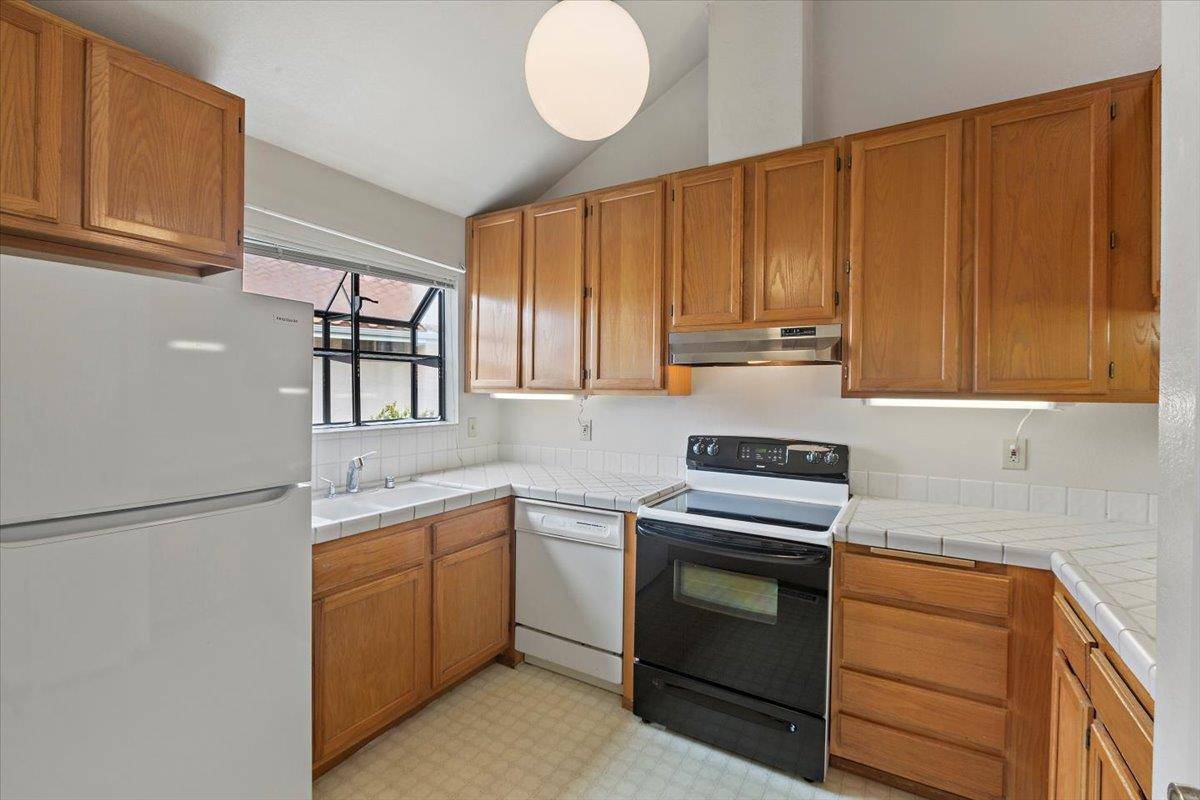 Scotts Valley, CA 95066,111 Bean Creek RD 174