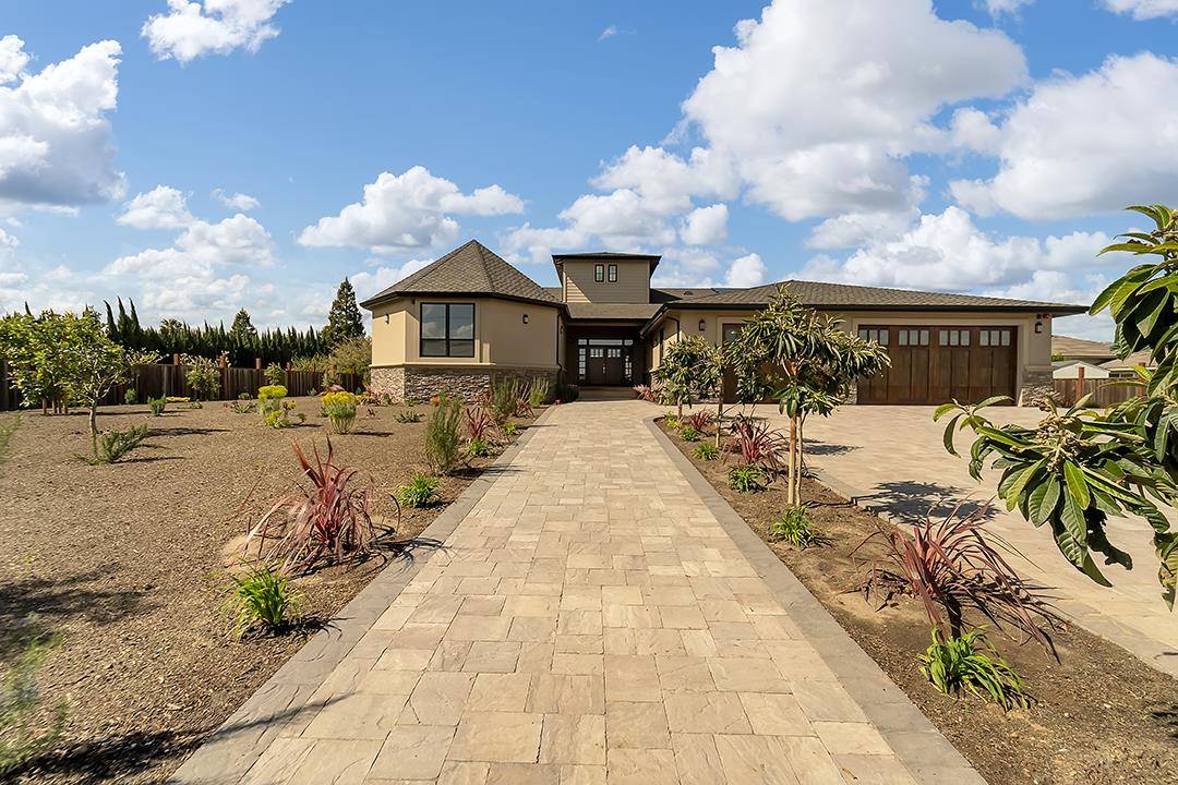 San Martin, CA 95046,475 E Middle AVE