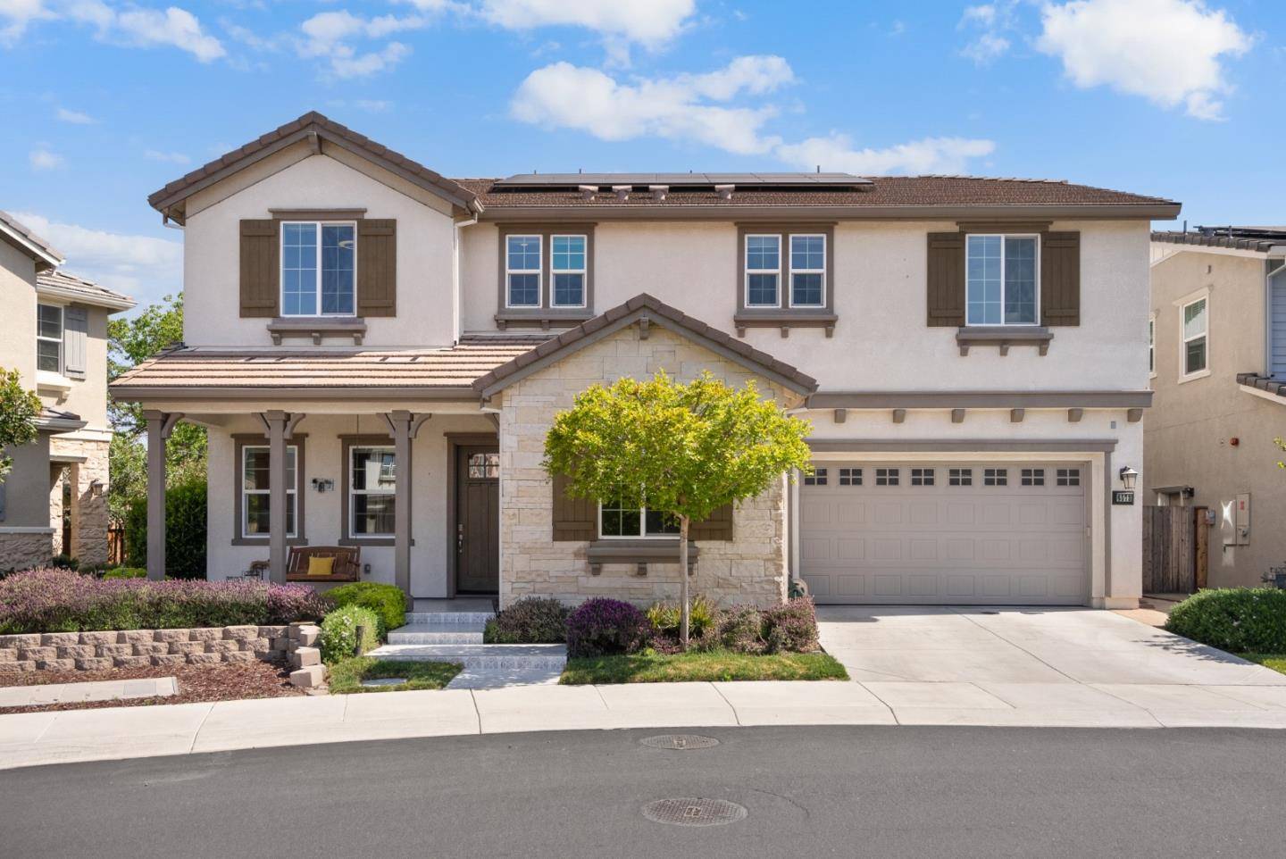 Newark, CA 94560,6573 Purple Crab DR