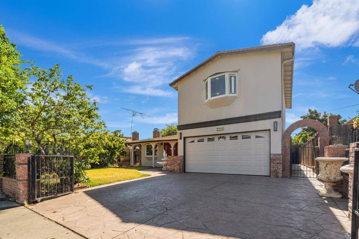 San Jose, CA 95111,4219 Senter RD