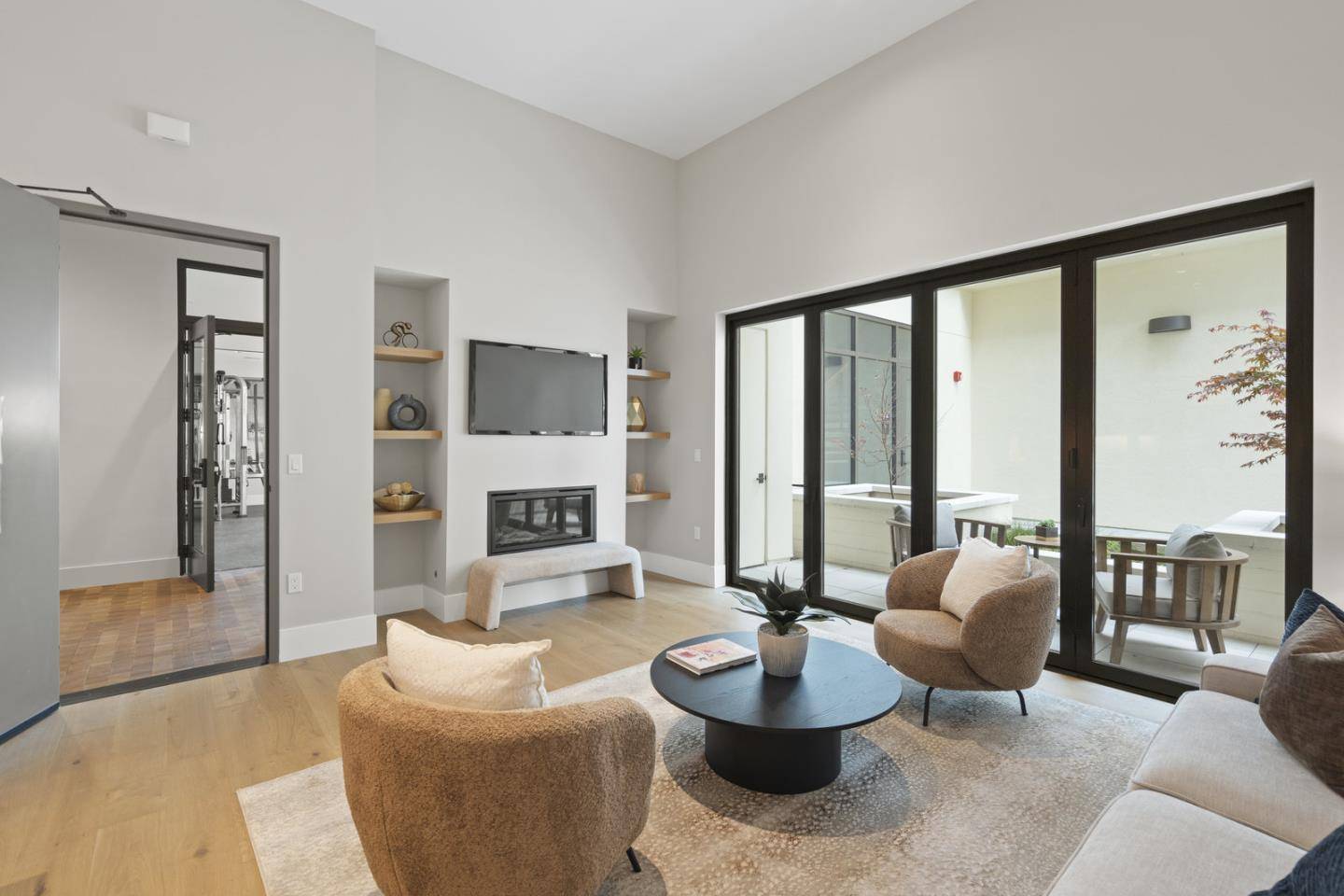 Los Altos, CA 94022,389 First ST 14