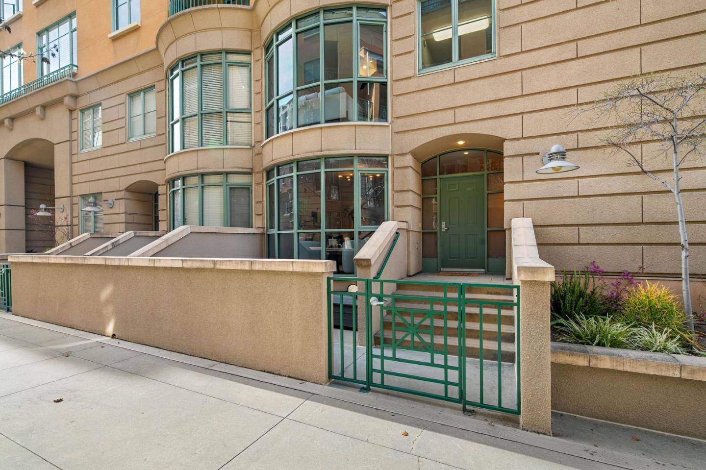 San Jose, CA 95112,144 S 3rd ST 127