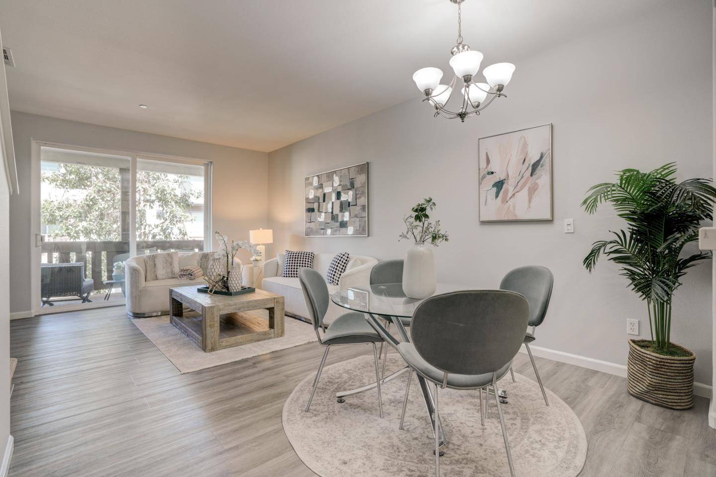 San Jose, CA 95112,682 Modern Ice DR
