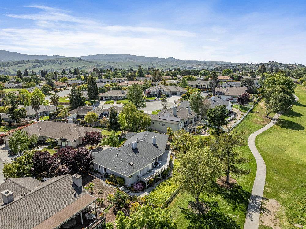 Hollister, CA 95023,105 Louise CIR