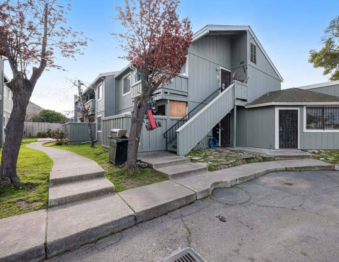 Oakland, CA 94601,4527 Bancroft AVE