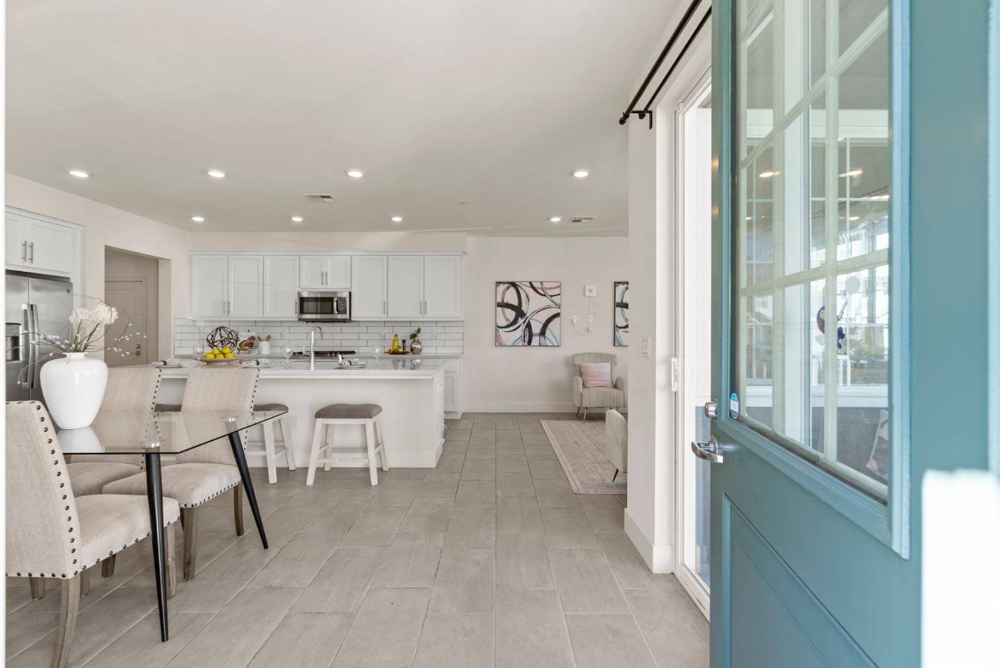 Newark, CA 94560,9476 Seawind WAY