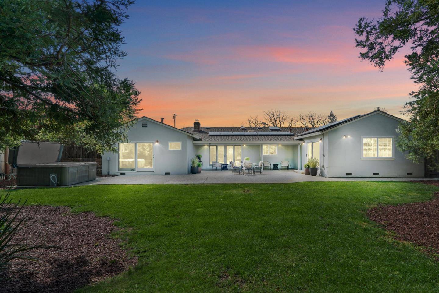 Los Altos, CA 94024,1501 Fallen Leaf LN
