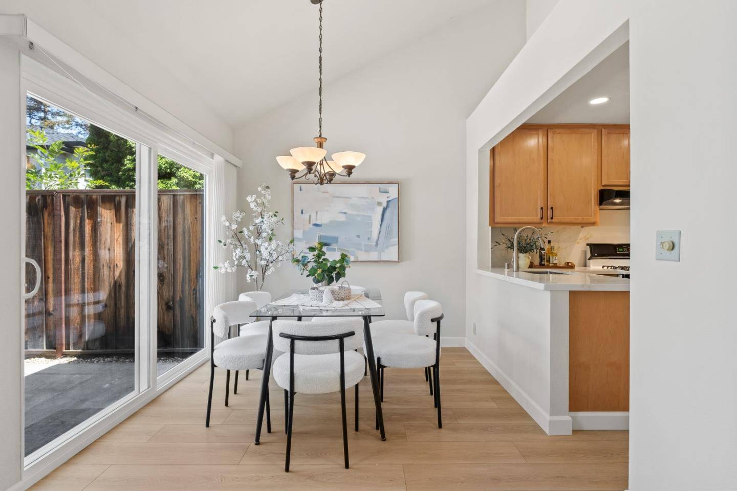San Jose, CA 95131,1337 Lefont DR