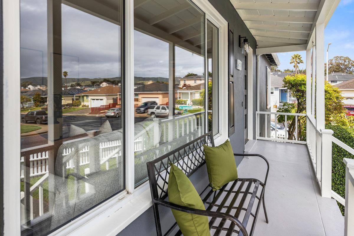 South San Francisco, CA 94080,127 Sherwood WAY