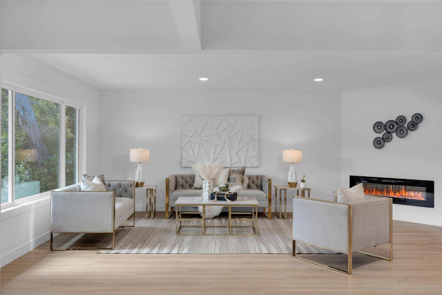 San Carlos, CA 94070,385 Phelps RD