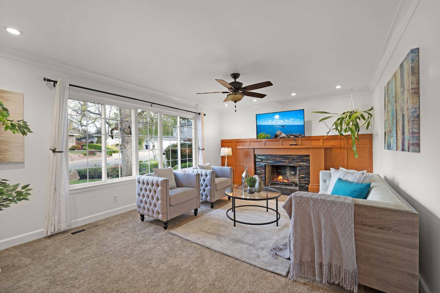 Pleasanton, CA 94566,435 Ewing DR