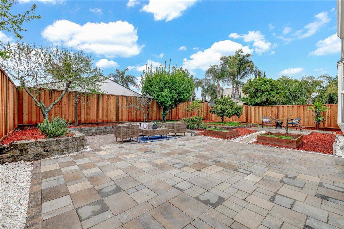 Sunnyvale, CA 94086,824 Acacia AVE