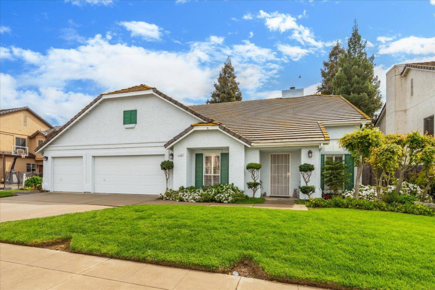 Clovis, CA 93611,1130 Minarets AVE