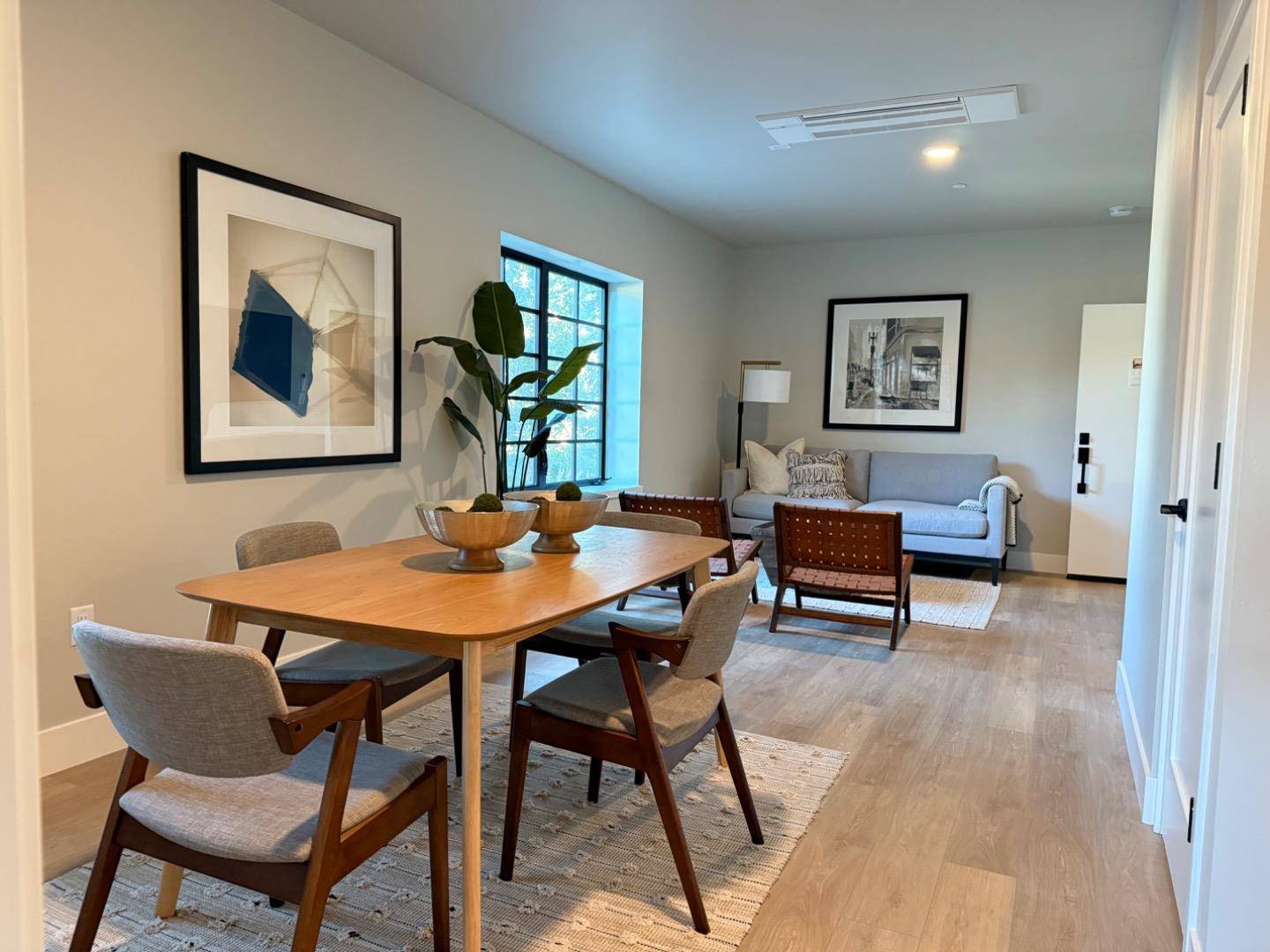 Hollister, CA 95023,400 San Benito 212