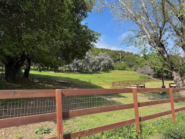 Woodside, CA 94062,252 Raymundo DR
