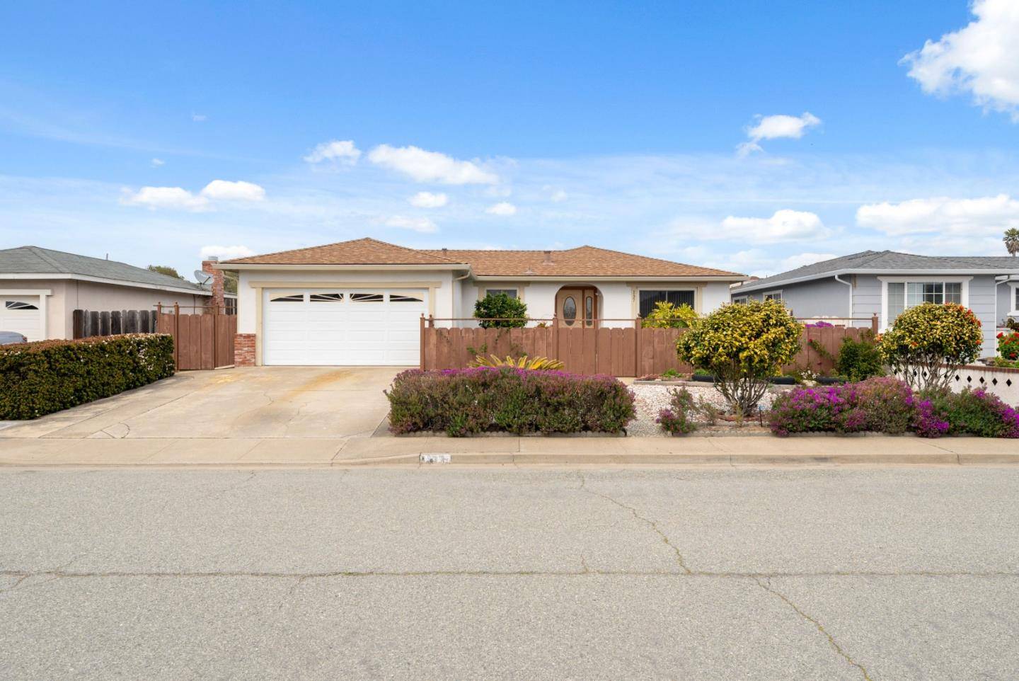 Marina, CA 93933,137 Silverwood PL