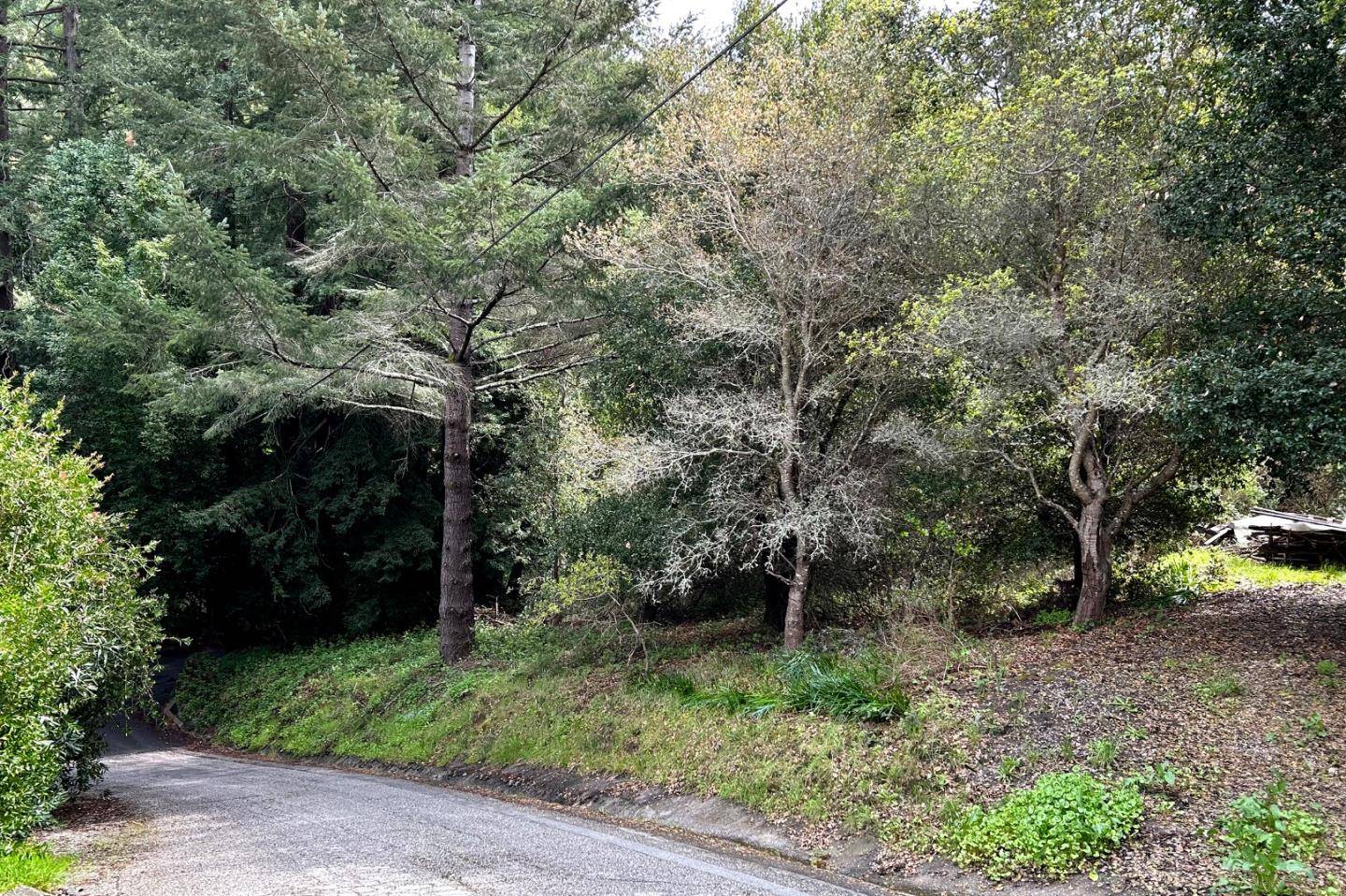 Santa Cruz, CA 95060,0 Miracle LN