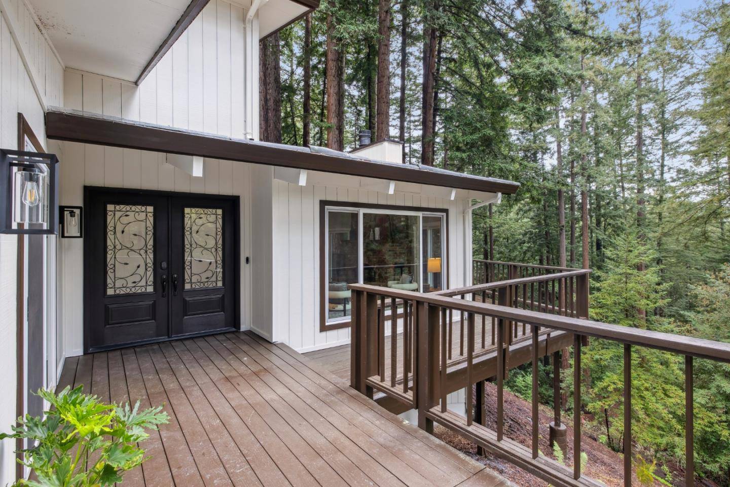 Los Gatos, CA 95033,230 Burrell CT