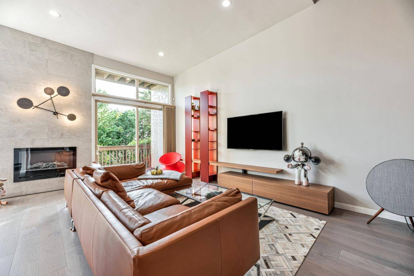 Belmont, CA 94002,3043 Saint James RD