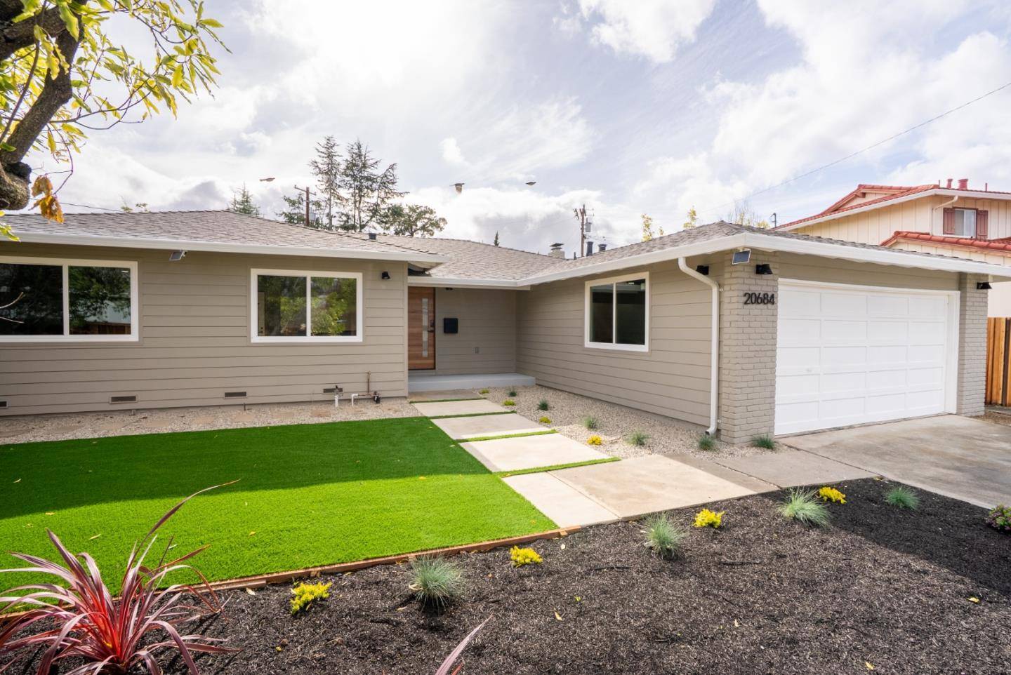 Cupertino, CA 95014,20684 Nancy CT