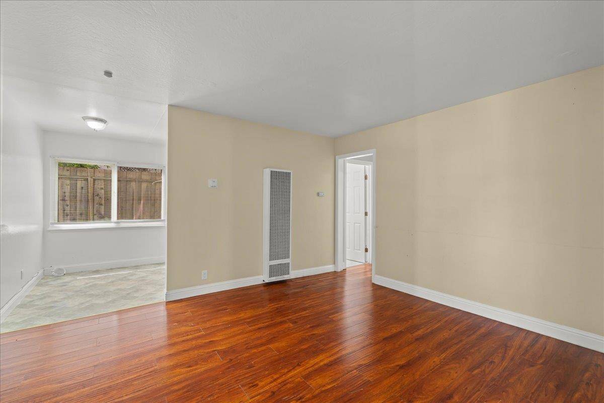 Redwood City, CA 94063,645 Elm ST