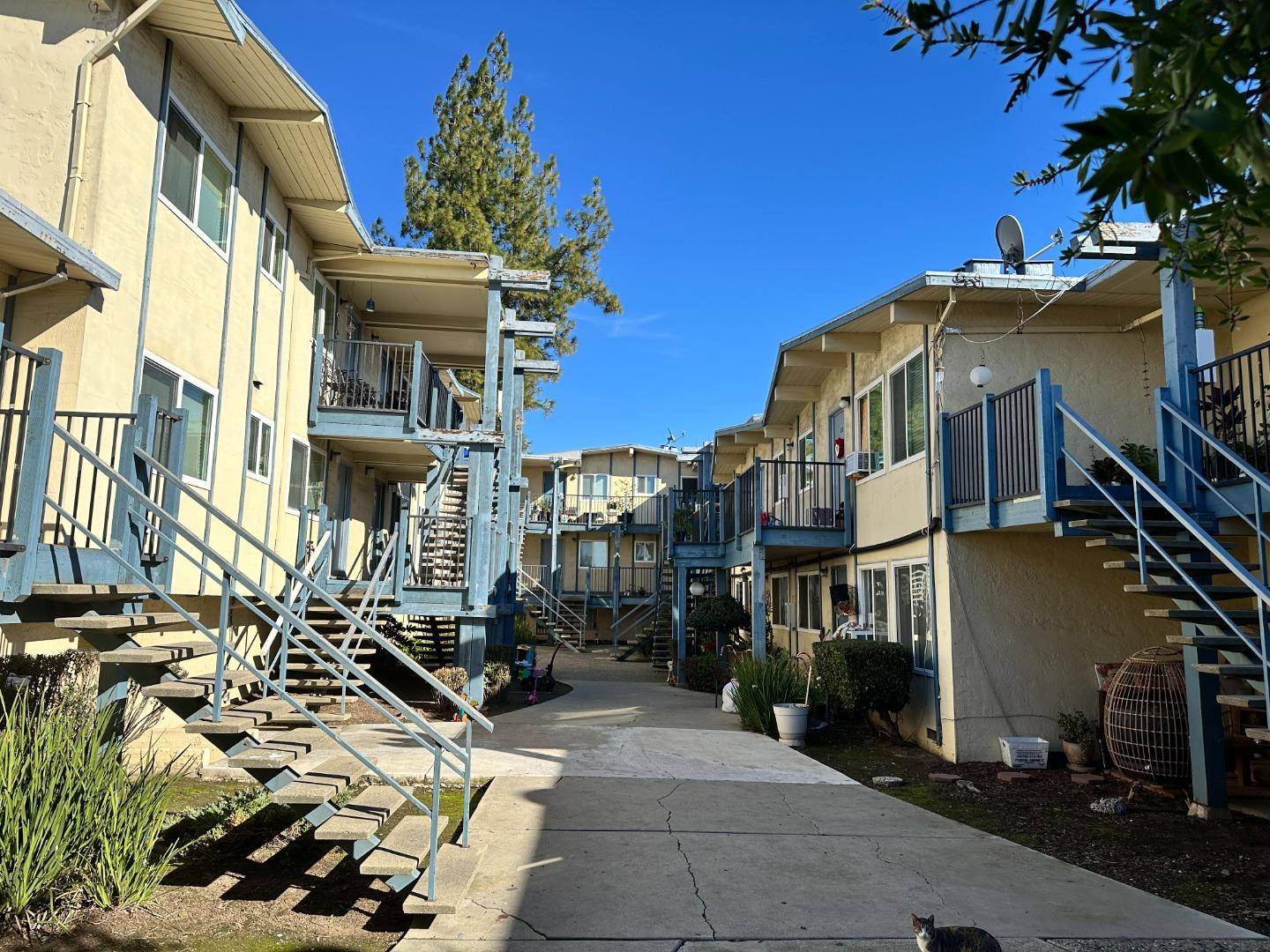 San Jose, CA 95127,1500 S White RD