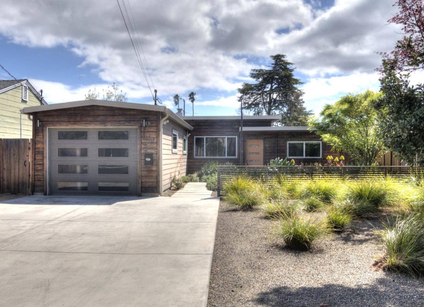 Menlo Park, CA 94025,1110 Almanor AVE