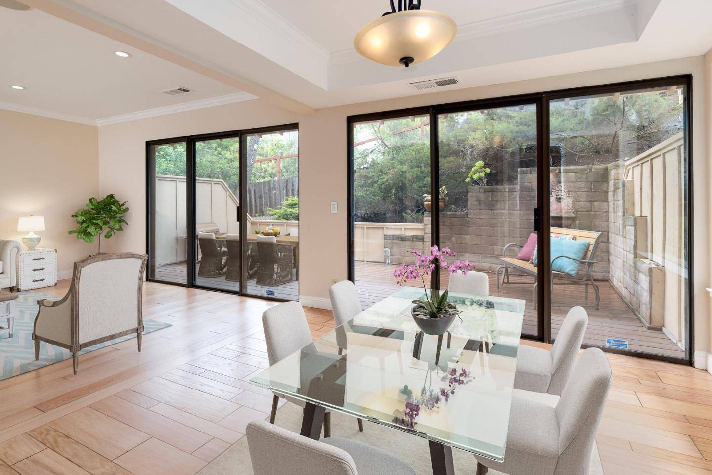 San Carlos, CA 94070,6 Sorrel LN
