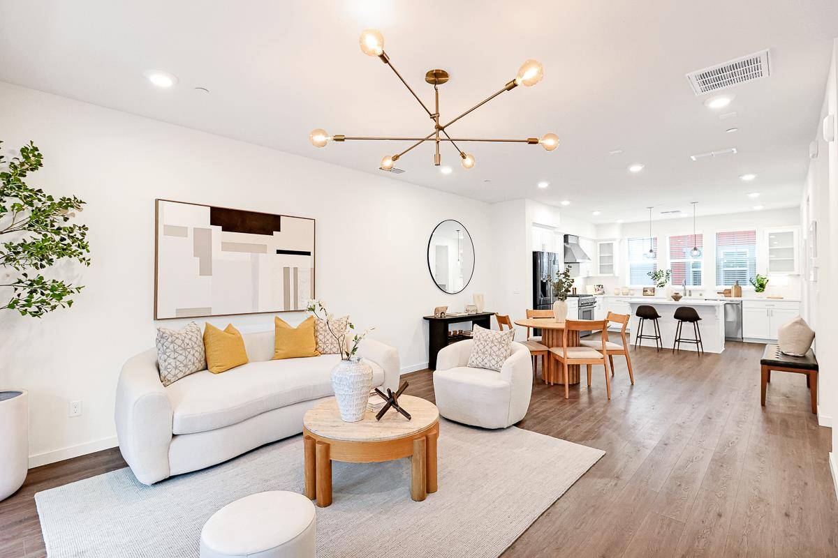 Sunnyvale, CA 94085,535 San Lorenzo TER 2