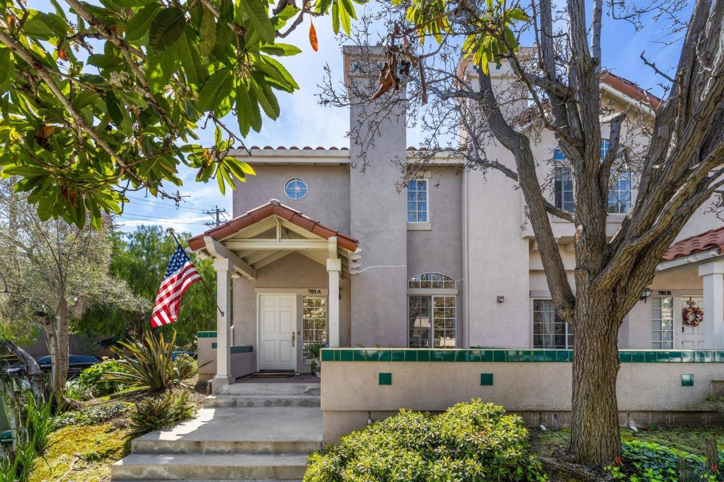 San Mateo, CA 94401,701 Woodside WAY A