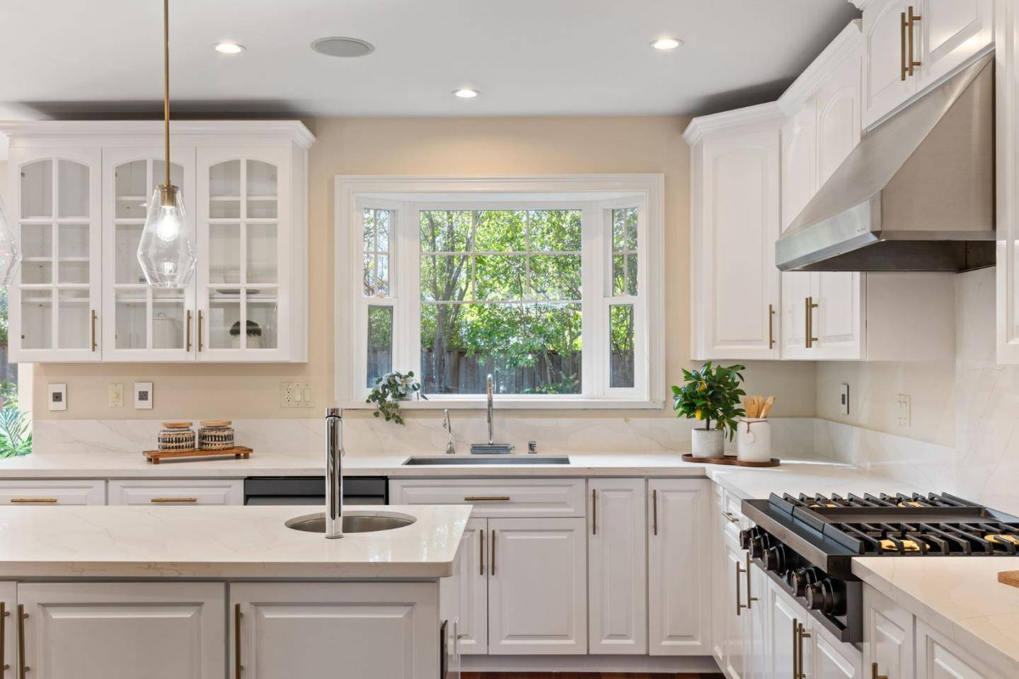 Menlo Park, CA 94025,2124 Oakley AVE