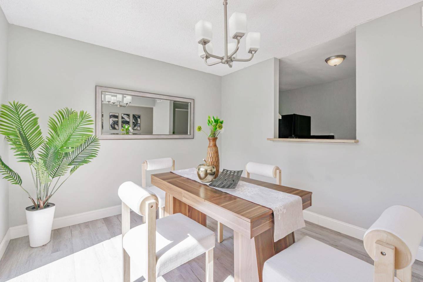 Concord, CA 94520,1680 Laguna ST H