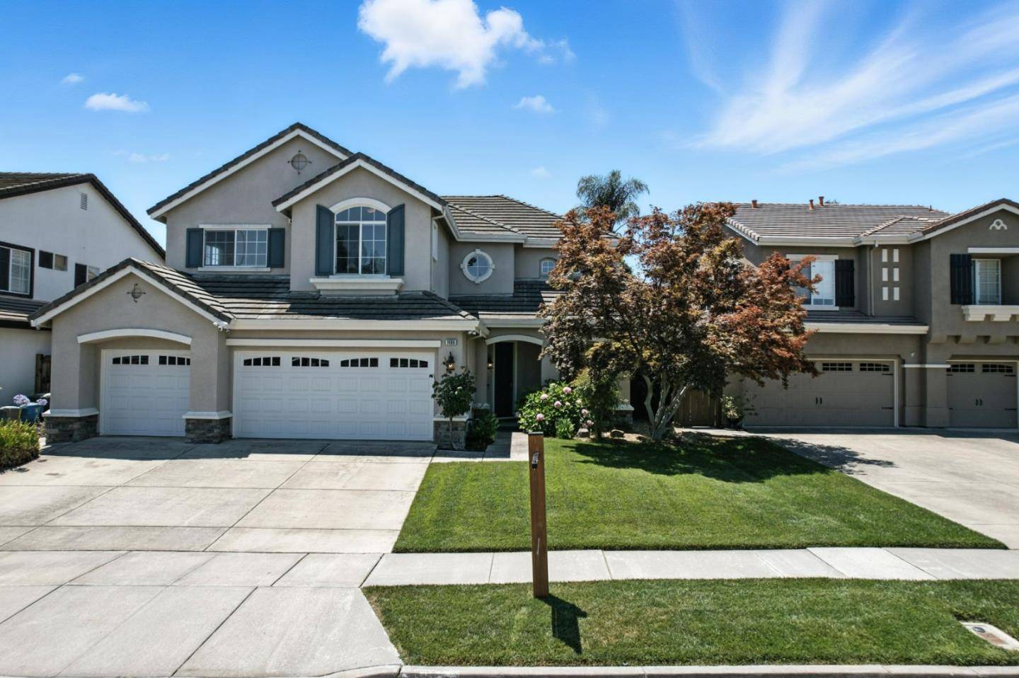 Gilroy, CA 95020,1480 Finch LN