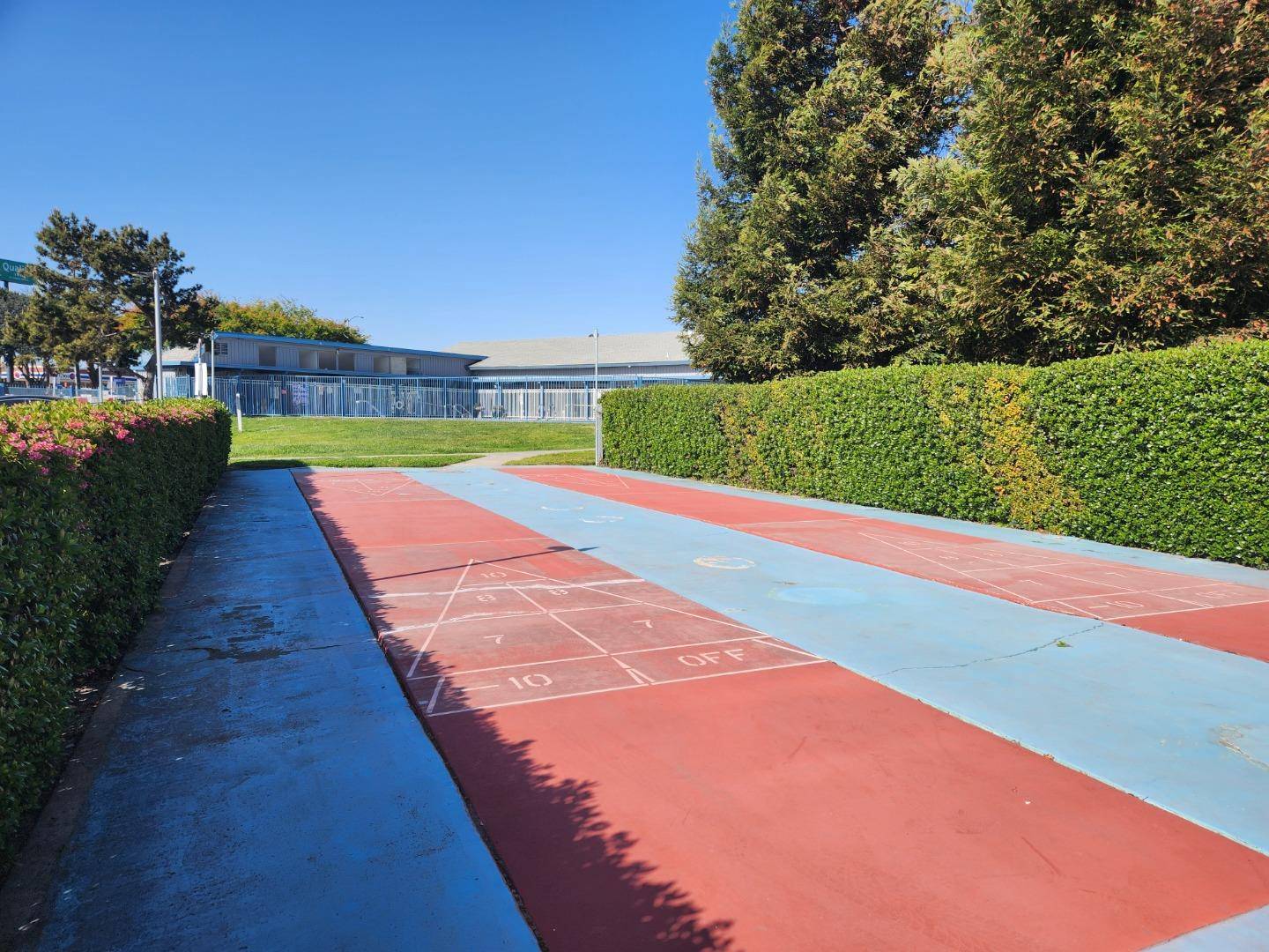 Salinas, CA 93905,150 Kern ST 92