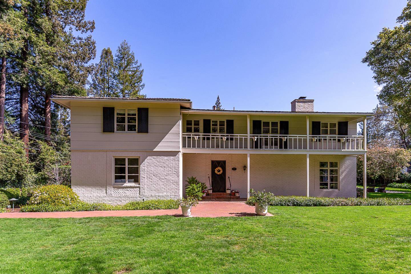 Atherton, CA 94027,55 Serrano DR