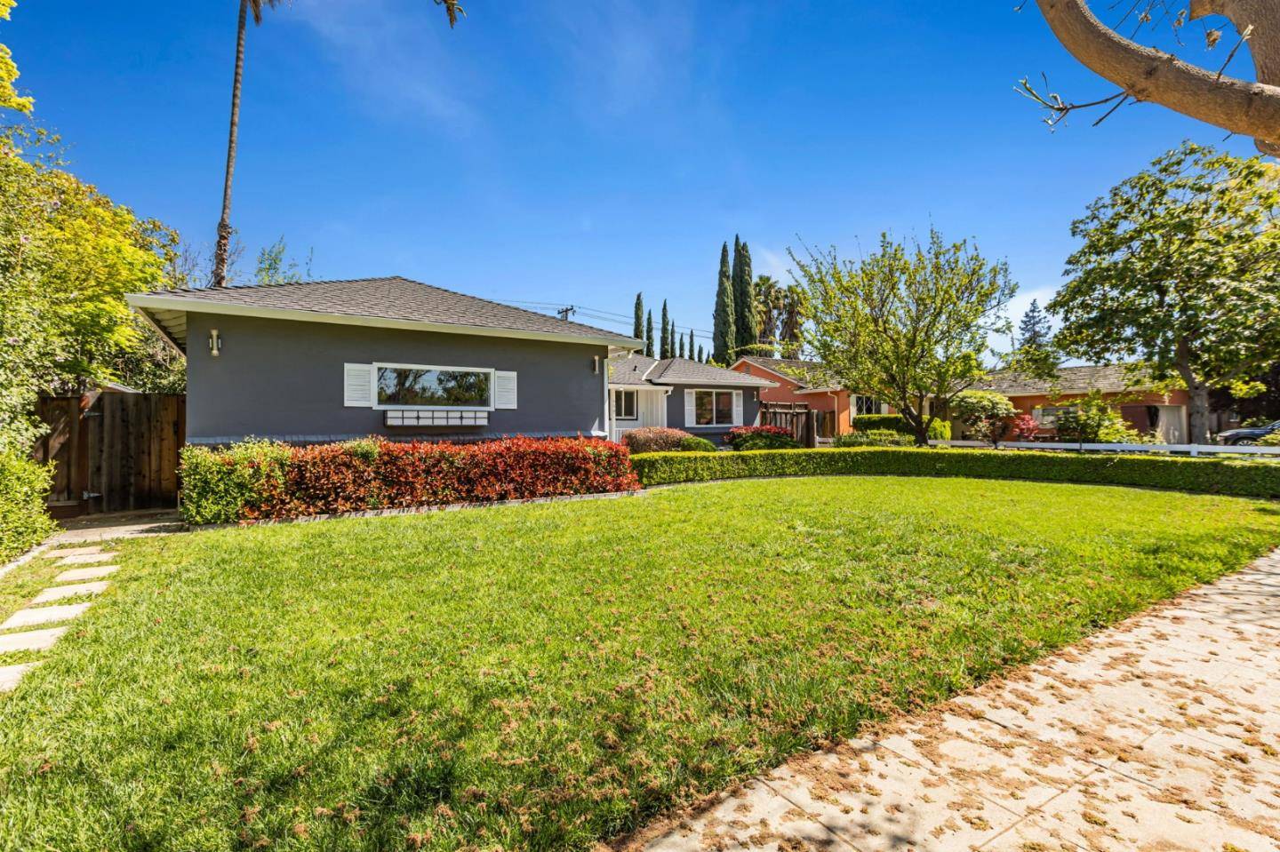 San Jose, CA 95128,658 S Daniel WAY