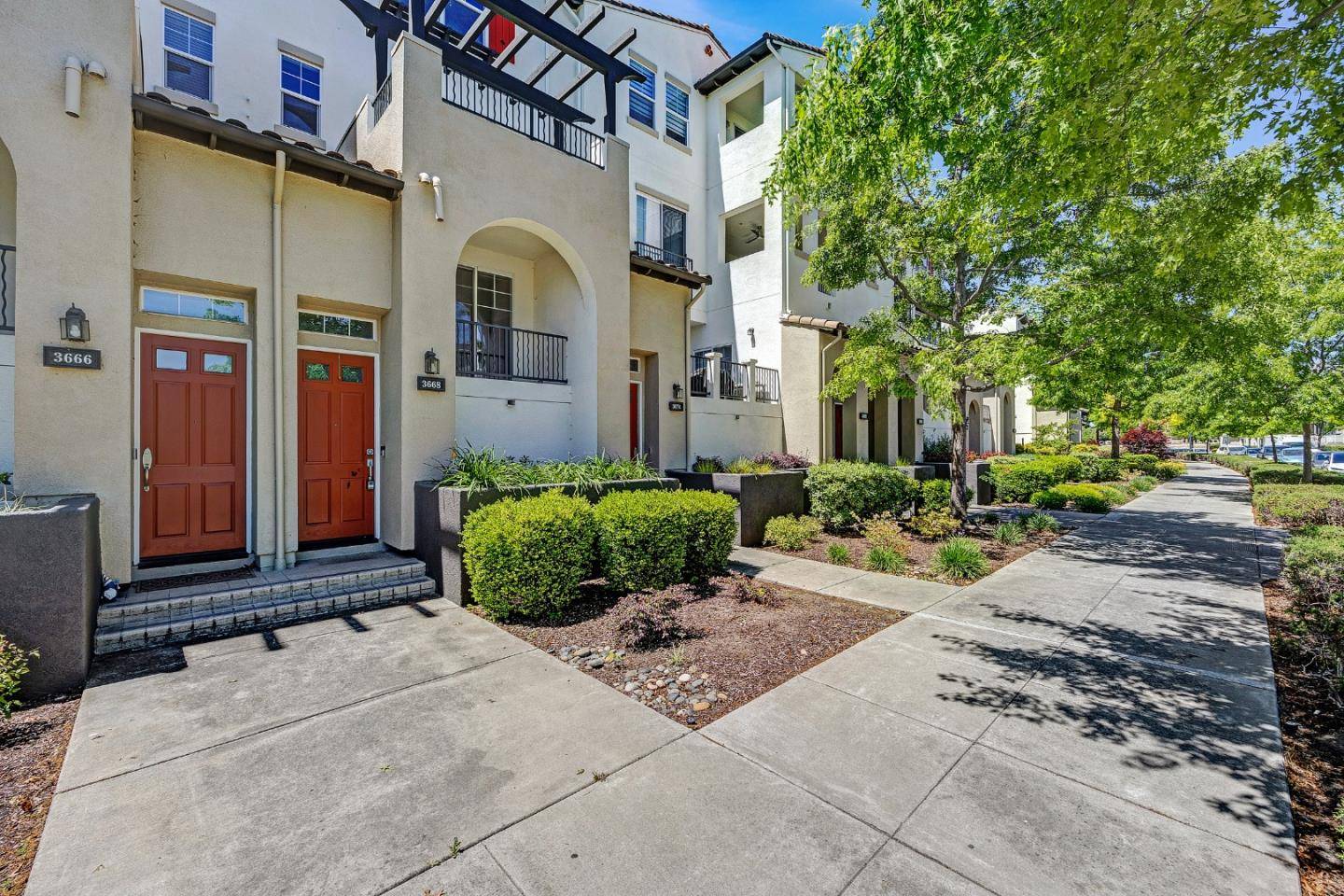 Dublin, CA 94568,3668 Finnian WAY