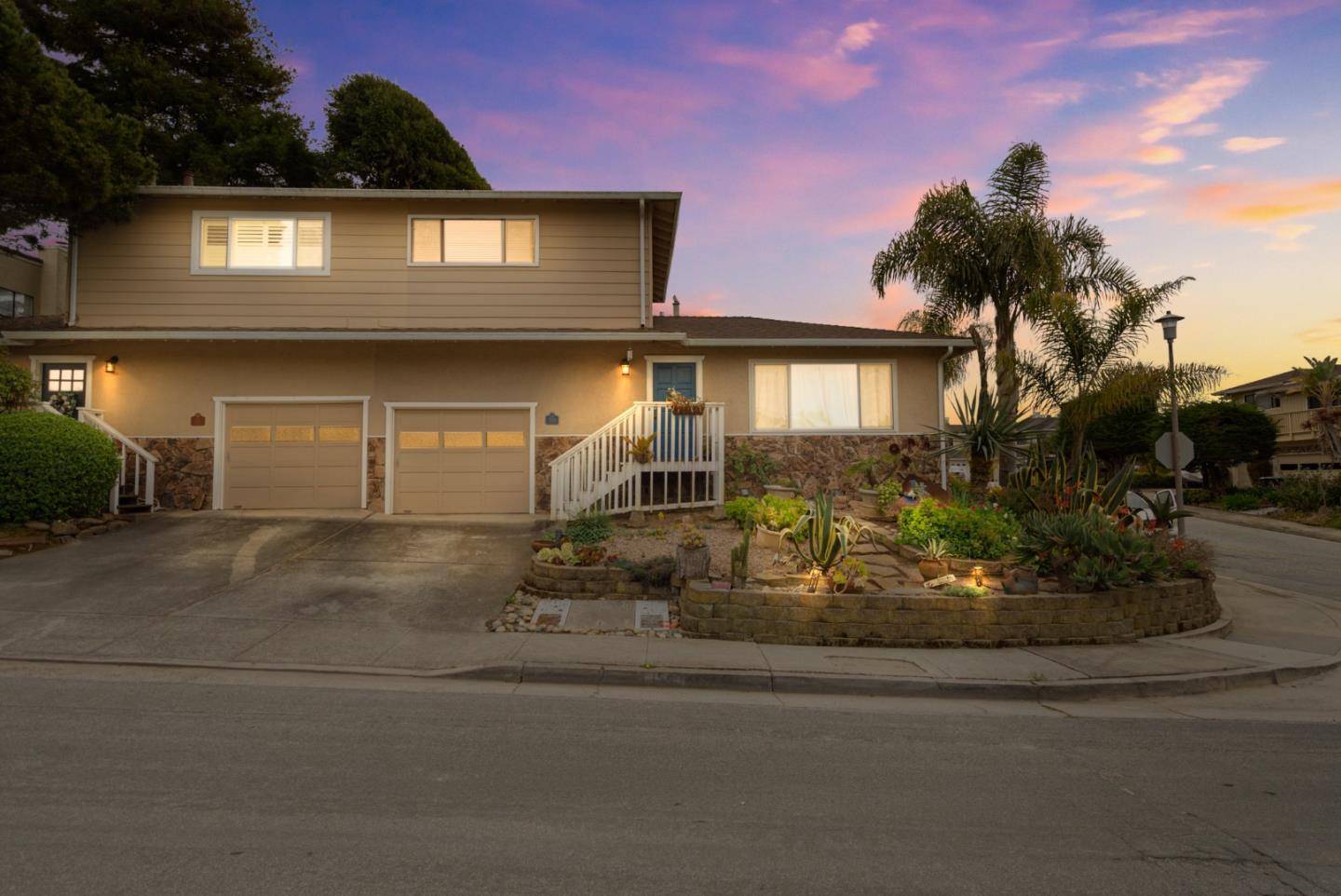 Aptos, CA 95003,1540 Seascape BLVD