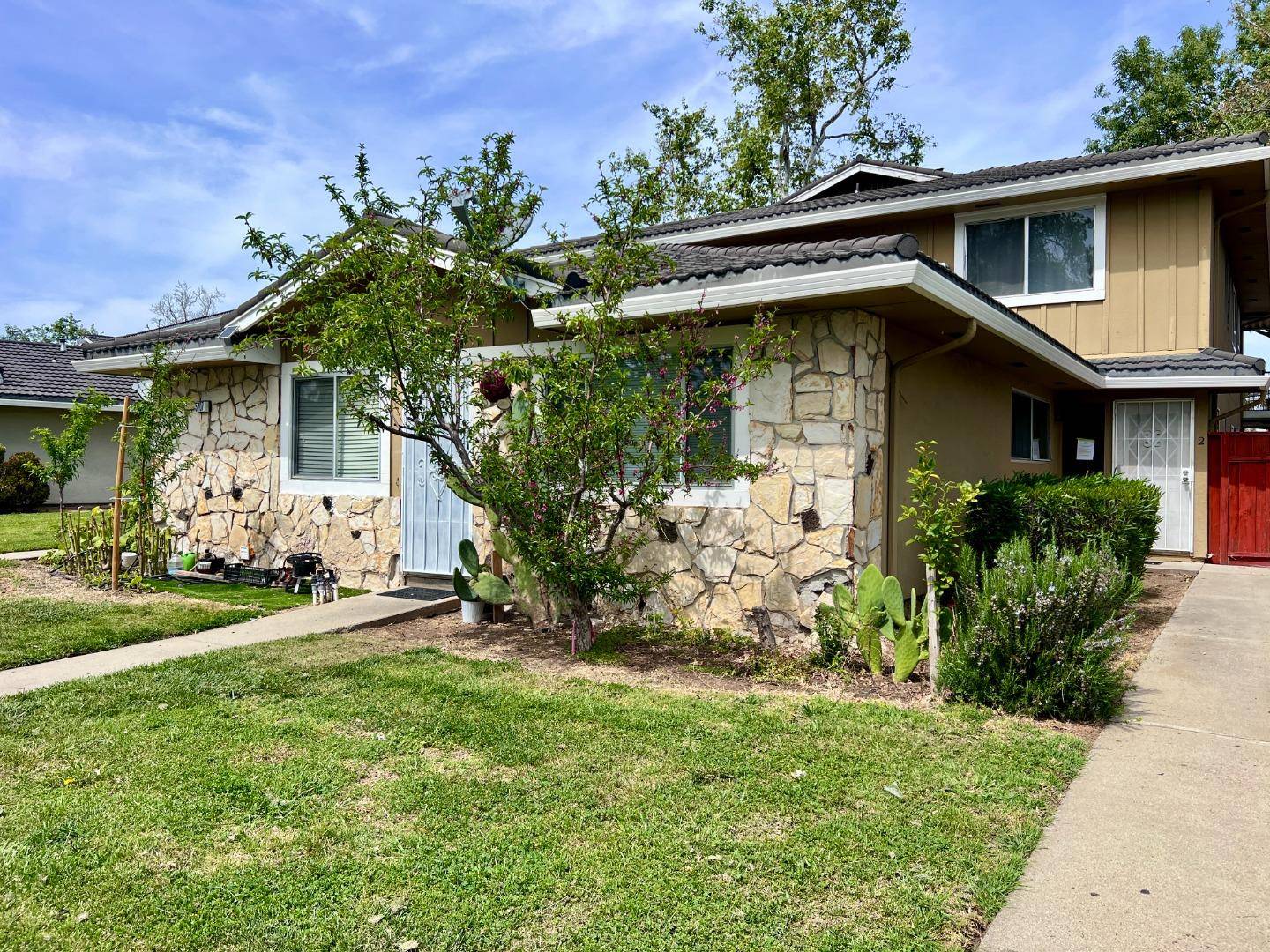 San Jose, CA 95123,5707 Calmor AVE 1