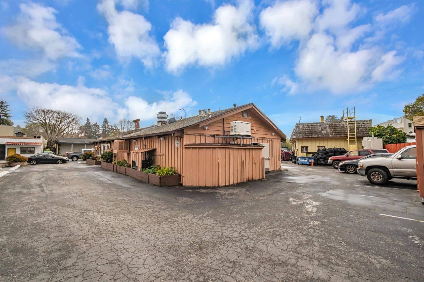 Soquel, CA 95073,3025 Porter ST